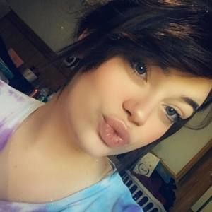 Meet your Posher, Taryn